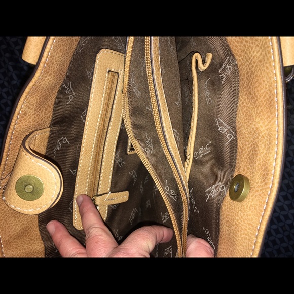 B O C Handbag - Picture 5 of 8